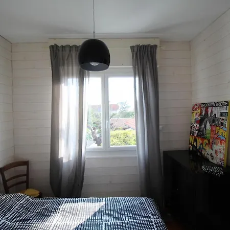 Maison 4 Chambres Proche Du Centre Et De La Plage Vakantiehuis *